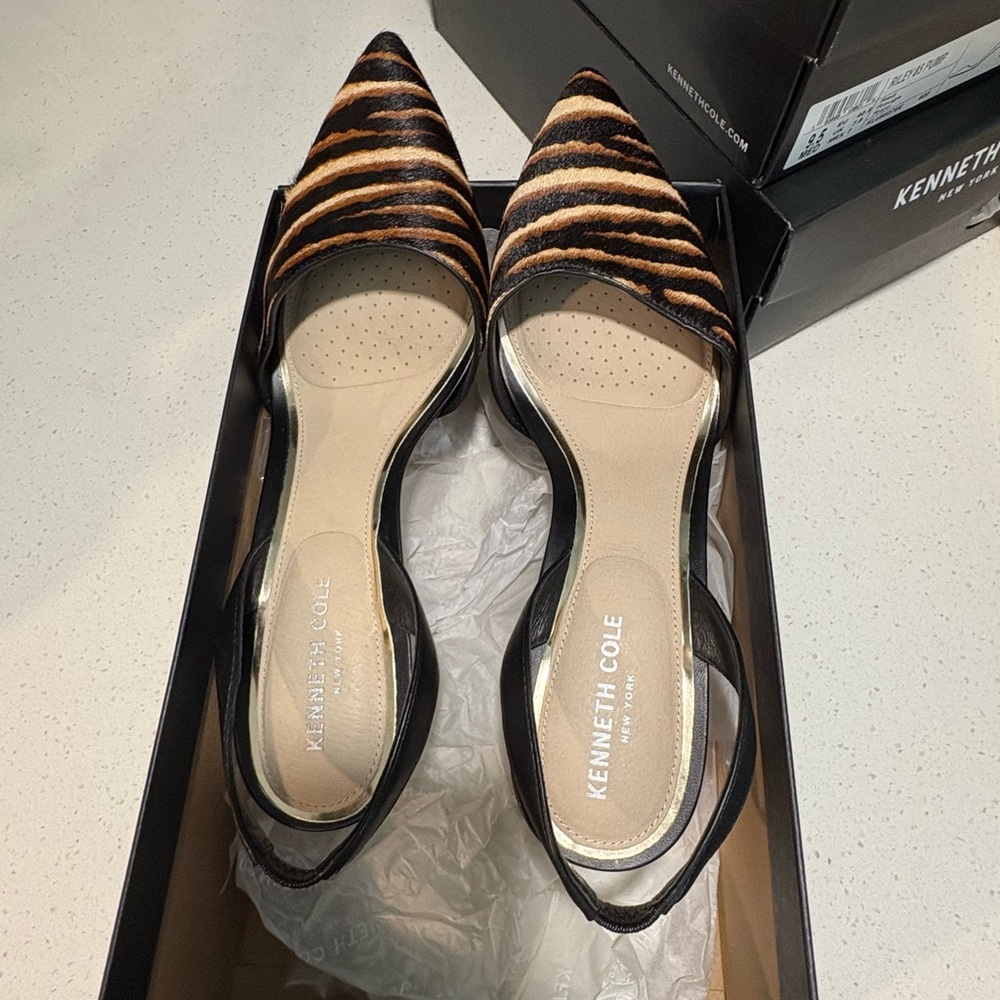 Kenneth Cole Black and Brown Heels with Elegant Straps